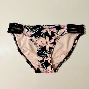 Xhilaration Floral Bikini Bottom